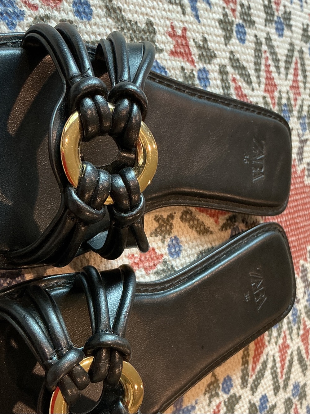 Zara Black Leather Knot Slide Sandals with Gold Ring - Picture 3 of 5